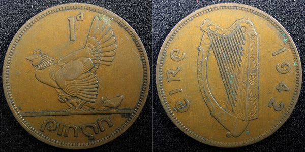 Ireland Republic Bronze 1942 1 Penny Hen with chicks KM# 11 (23 080)